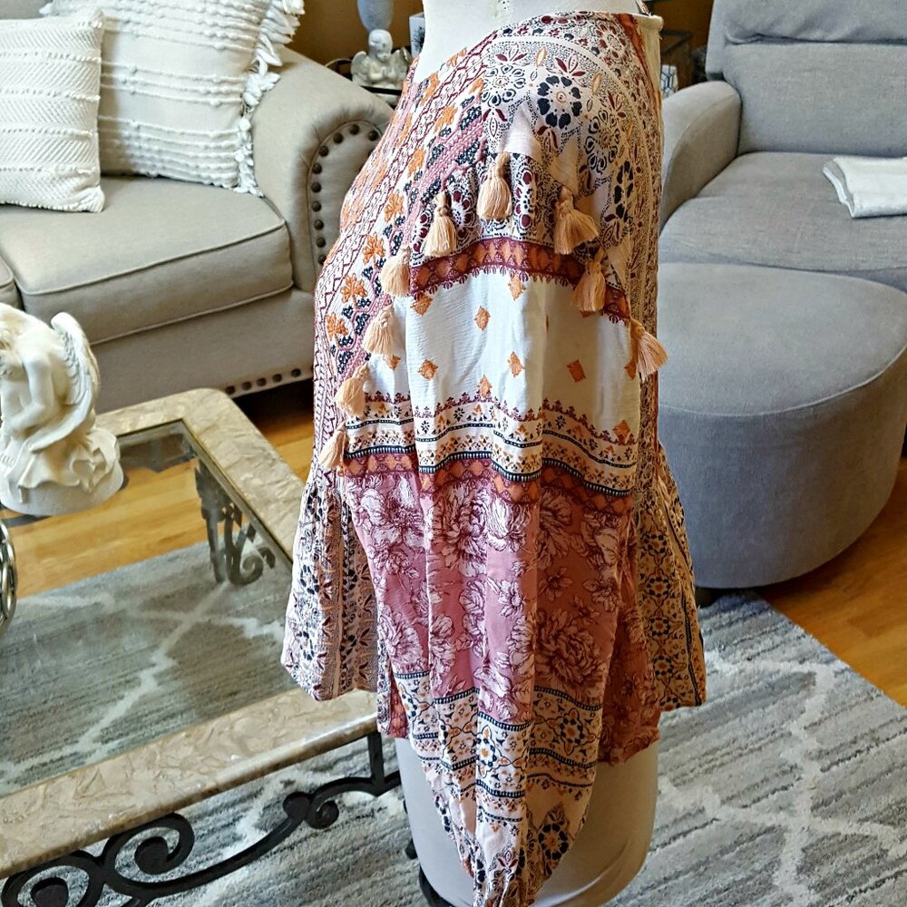 BOHO Embroidered BLOUSE Tassel FRINGE SZ L AEO - Picture 3 of 5